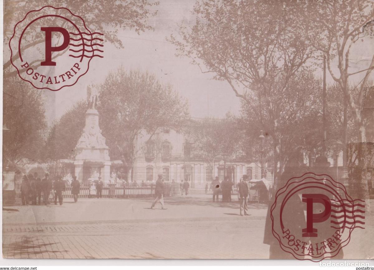 Fotograf&iacute;a antigua: BARCELONA PLAZA DE PALACIO VE LADO DERECHO PEQUE&Ntilde;O FISURAS 21X16CM BARCELONA CATALU&Ntilde;A ESPA&Ntilde;A SPA
