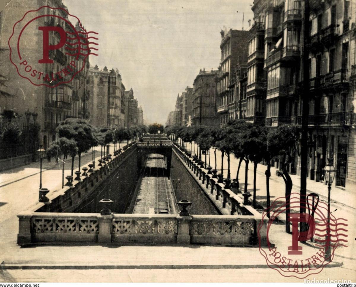 Fotograf&iacute;a antigua: BARCELONA CALLE ARAGON ENTRE RAMBLA DE CATALU&Ntilde;A ET BALMES 23X17CM BARCELONA CATALU&Ntilde;A ESPA&Ntilde;A SPAI
