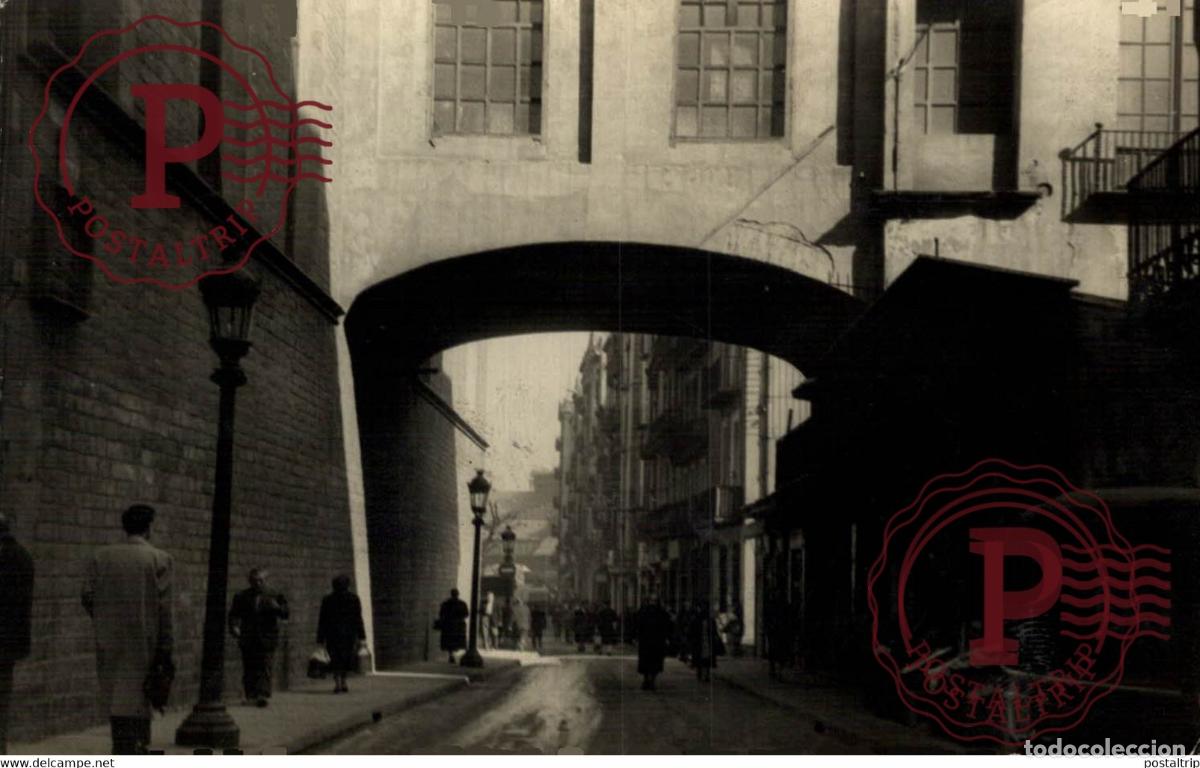 Fotograf&iacute;a antigua: BARCELONA CALLE DE SANTA MARIA PUERTA DEL GOBERNADOR +-1950 12*9cm BARCELONA ESPA&Ntilde;A