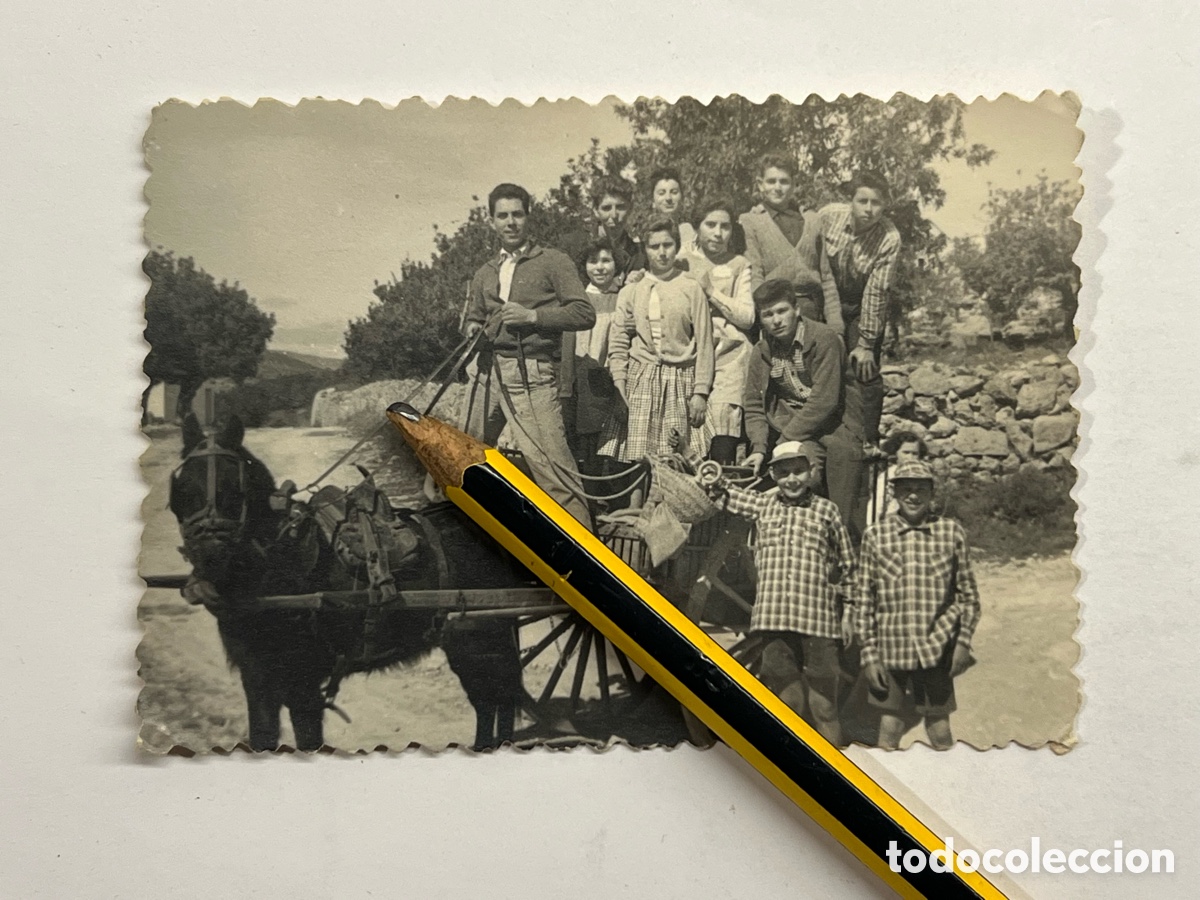Fotograf&iacute;a antigua: CARLET. Ribera Alta.. Per Pascua tots al Carro a cantar La Tarara madre&hellip; (h.1960?)