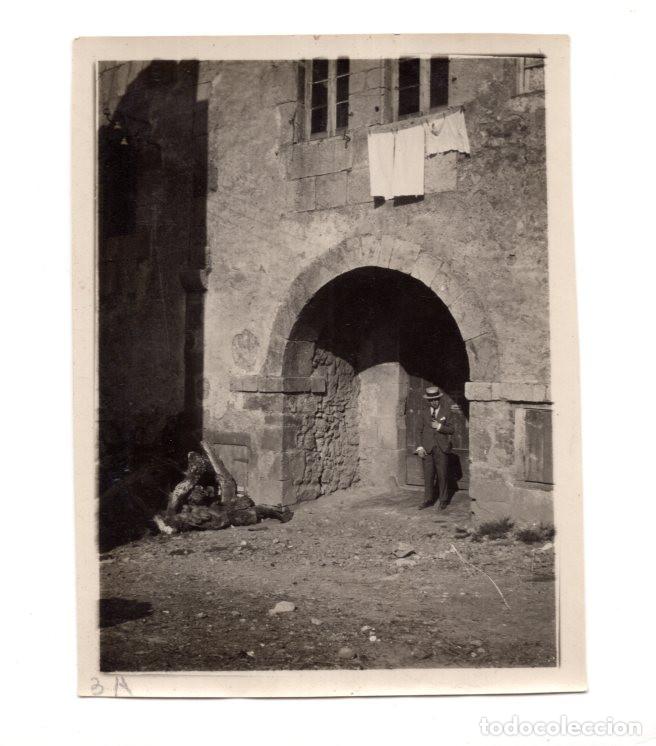 Fotograf&iacute;a antigua: PA&Iacute;S VASCO, ARQUITECTURA TRADICIONAL DE LA REGI&Oacute;N, PROBABLEMENTE UN CASER&Iacute;O. 11X8,5.