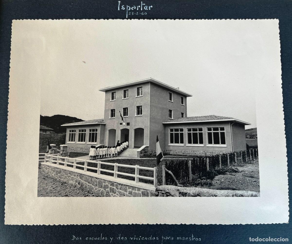 Fotograf&iacute;a antigua: FOTOGRAFIA DE ISPARTER (VIZCAYA) 28-2-1960, INAUGURACION DE DOS ESCUELAS Y DOS VIVIENDAS PARA MAEST
