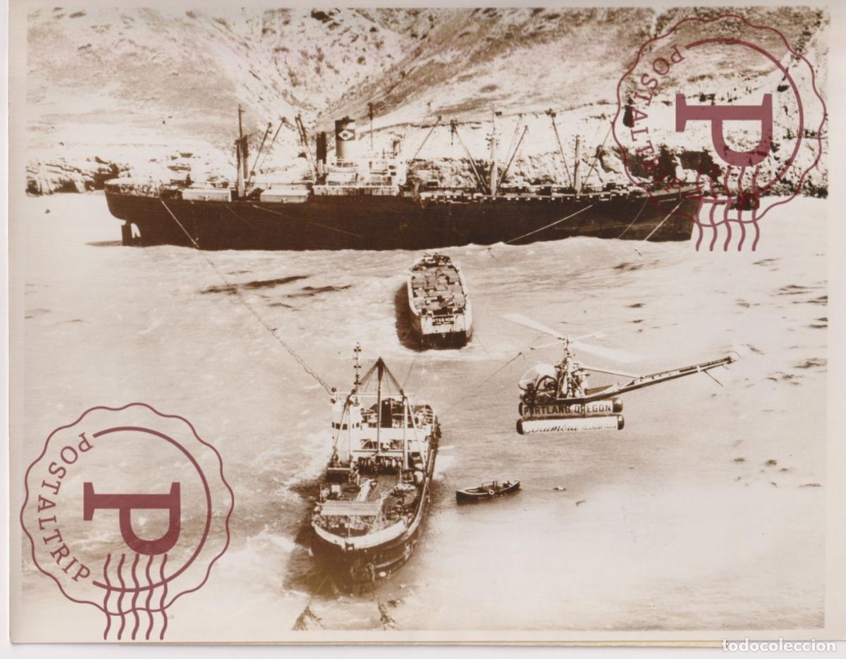 Fotograf&iacute;a antigua: SANTA ROSA ISLAND CALIFORNIA HILLER 12 E HELICOPTER SS CHICKASAW 24X18CM FOTOGRAFIA PHOTO BARCO BOA