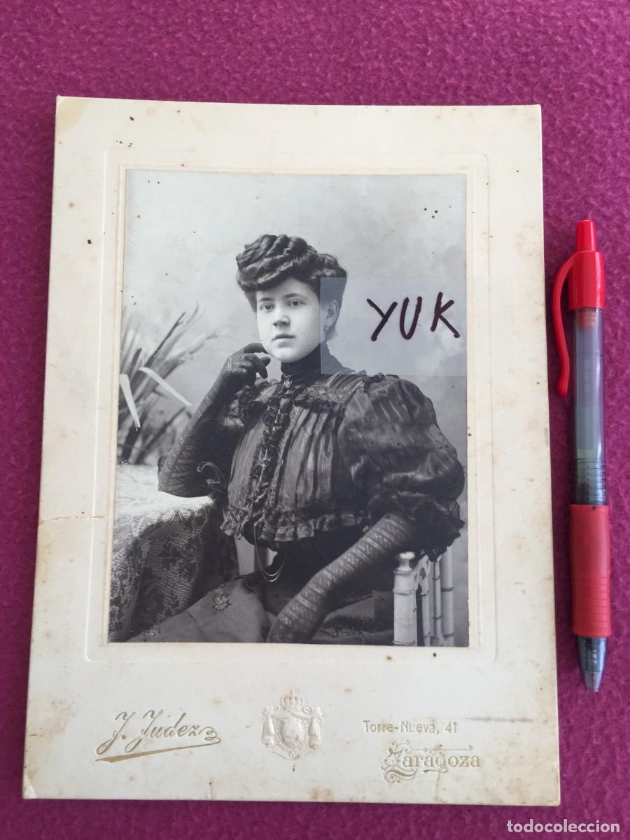 Photographie ancienne: BONITA FOTOGRAFIA SOBRE CARTON DE DAMA ELEGANTE - 1905'S - FOTOGRAFO JUDEZ - ZARAGOZA