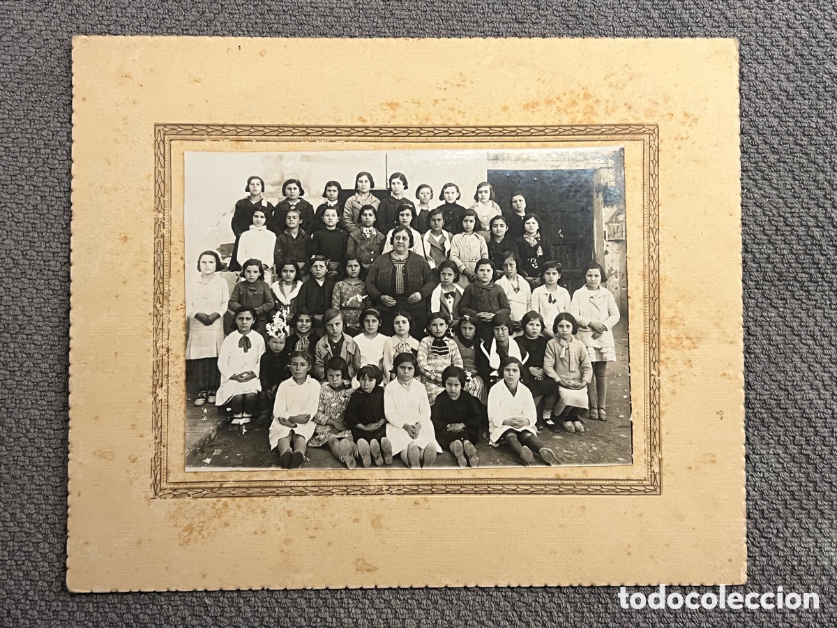 Antique Photography: ZARAGOZA.. ? Recuerdo escolar. Escuela de ni&ntilde;as con la Maestra.. Preguerra Civil Espa&ntilde;ola (h.1935?)