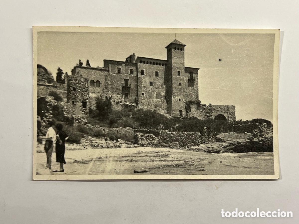 Alte Fotografie: Castillo de Tamarit, Tarragona. Fotograf&iacute;a Vista panor&aacute;mica.. turistas (h.1950?) Med&iacute;das: 14 x 9 cm