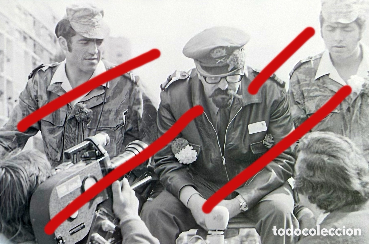 Fotograf&iacute;a antigua: Portugal 25 Abril 1974 &ndash; Revoluci&oacute;n de los Claveles / Revolu&ccedil;&atilde;o dos Cravos &ndash; Negativo Celuloide