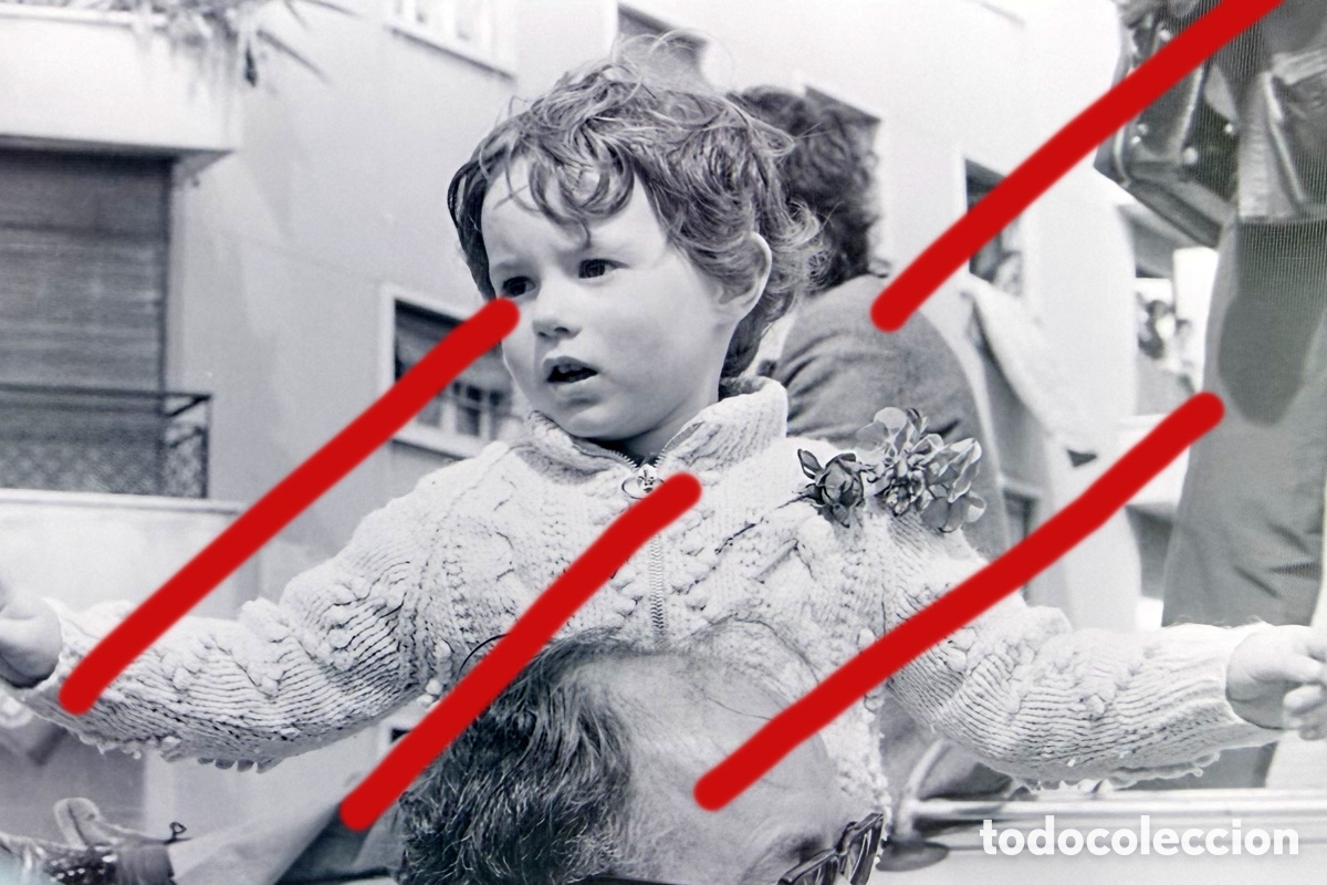 Fotograf&iacute;a antigua: Portugal 25 Abril 1974 &ndash; Revoluci&oacute;n de los Claveles / Revolu&ccedil;&atilde;o dos Cravos &ndash; Negativo Celuloide