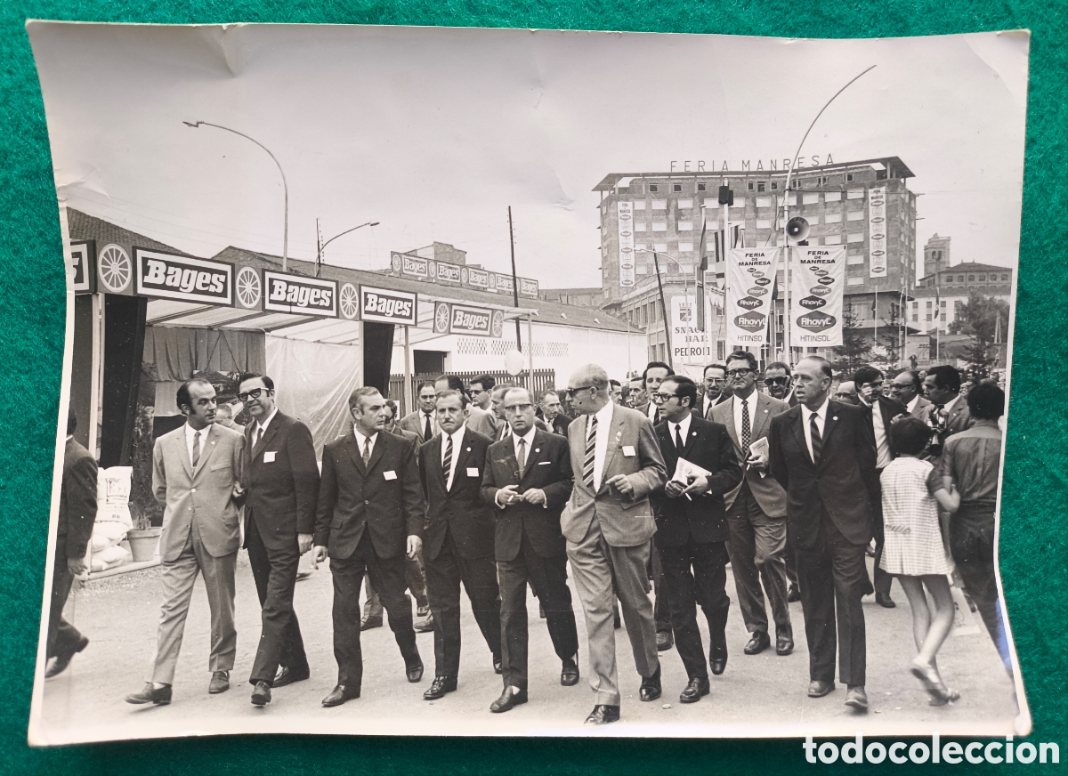 Fotograf&iacute;a antigua: MANRESA FIRA DEL CARGOL FOTOGRAF&Iacute;A BAG&Egrave;S 1969