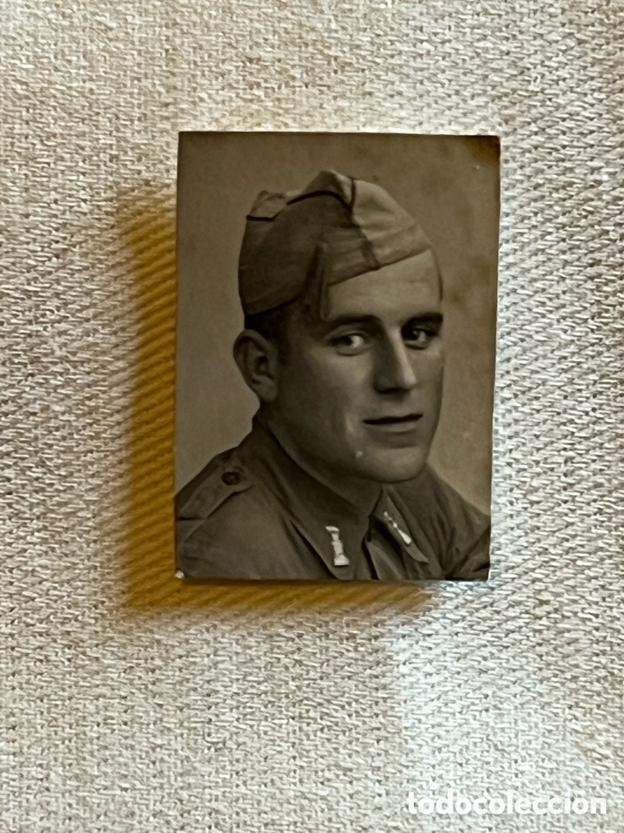 Fotograf&iacute;a antigua: FOTOMATON. Fotograf&iacute;a Militar el joven ingeniero.. (h.1940?)