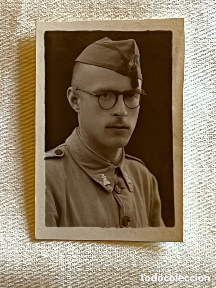 Fotograf&iacute;a antigua: FOTOMATON. Fotograf&iacute;a A mi la Legi&oacute;n.. Militar el joven ingeniero.. (a.1942)