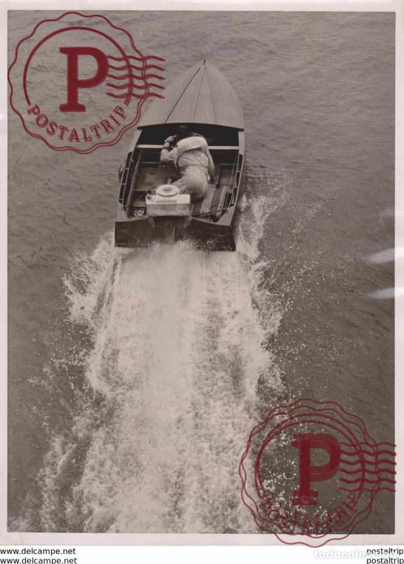 Antique Photography: OUTBOARD MOTOR BOATING LITTLEHAMPTON 20*15CM Fonds Victor FORBIN 1864-1947