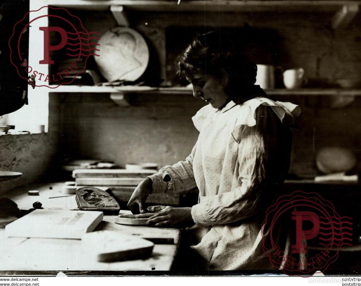 Photographie ancienne: UK POTTERY MAKING +- 21*16CM&nbsp;Fonds Victor FORBIN 1864-1947