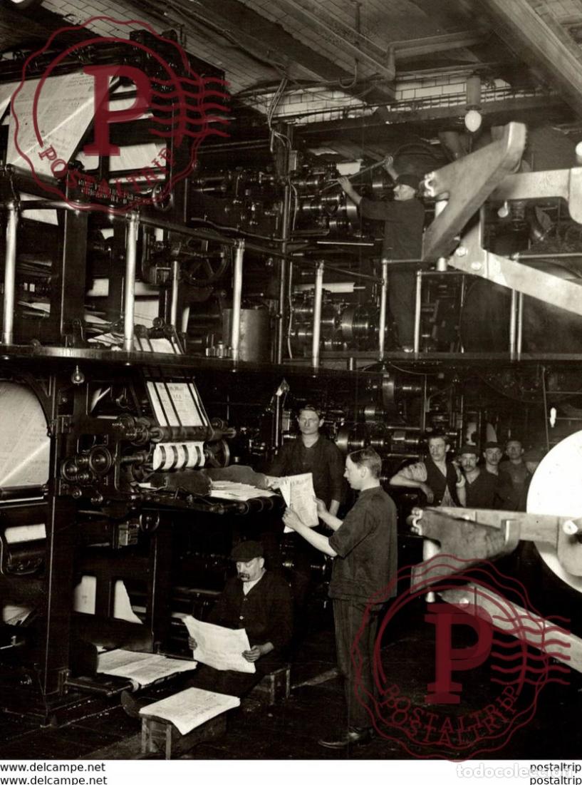 Photographie ancienne: NEWSPAPER DAILY MAIL PAPER, PULPE, IMPRIMERIE, IMPRENTA PRINTING +- 15*11CM&nbsp;Fonds Victor FORBIN 18