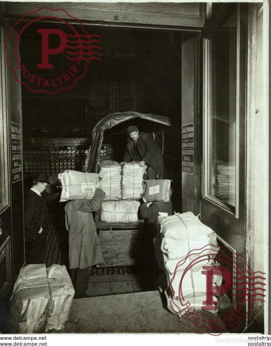 Antique Photography: NEWSPAPER DAILY MAIL LONDON PAPER, PULPE, IMPRIMERIE, IMPRENTA PRINTING +- 21*16CM&nbsp;Fonds Victor FOR