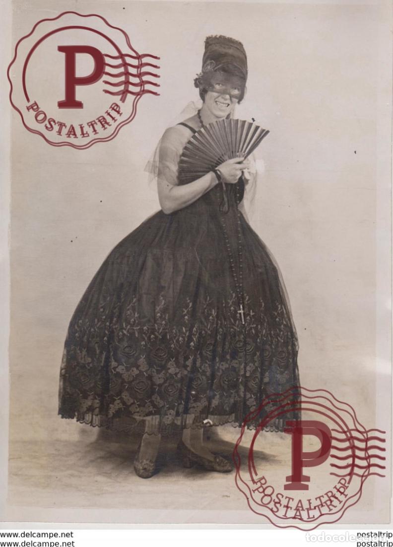 Fotografia antiga: THE GUY FAWKES BALL ROYAL ACADEMY 20*15CM Fonds Victor FORBIN 1864-1947