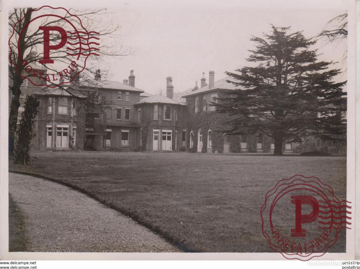 Fotografia antiga: TRADE UNION QUARTERS HOUSE AT GOLDERS GREEN FRENCH GARDENS +- 20*15CM Fonds Victor FORBIN 1864-