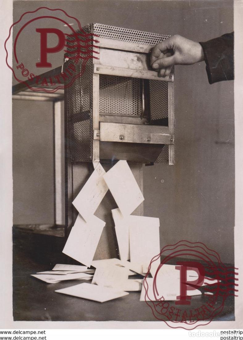 Photographie ancienne: SAFETY FOR LETTERS PREVENT THEFT LETTERS STREET PILLAR BOXES BOXES POST OFFICE 20*15CM Fonds Victor