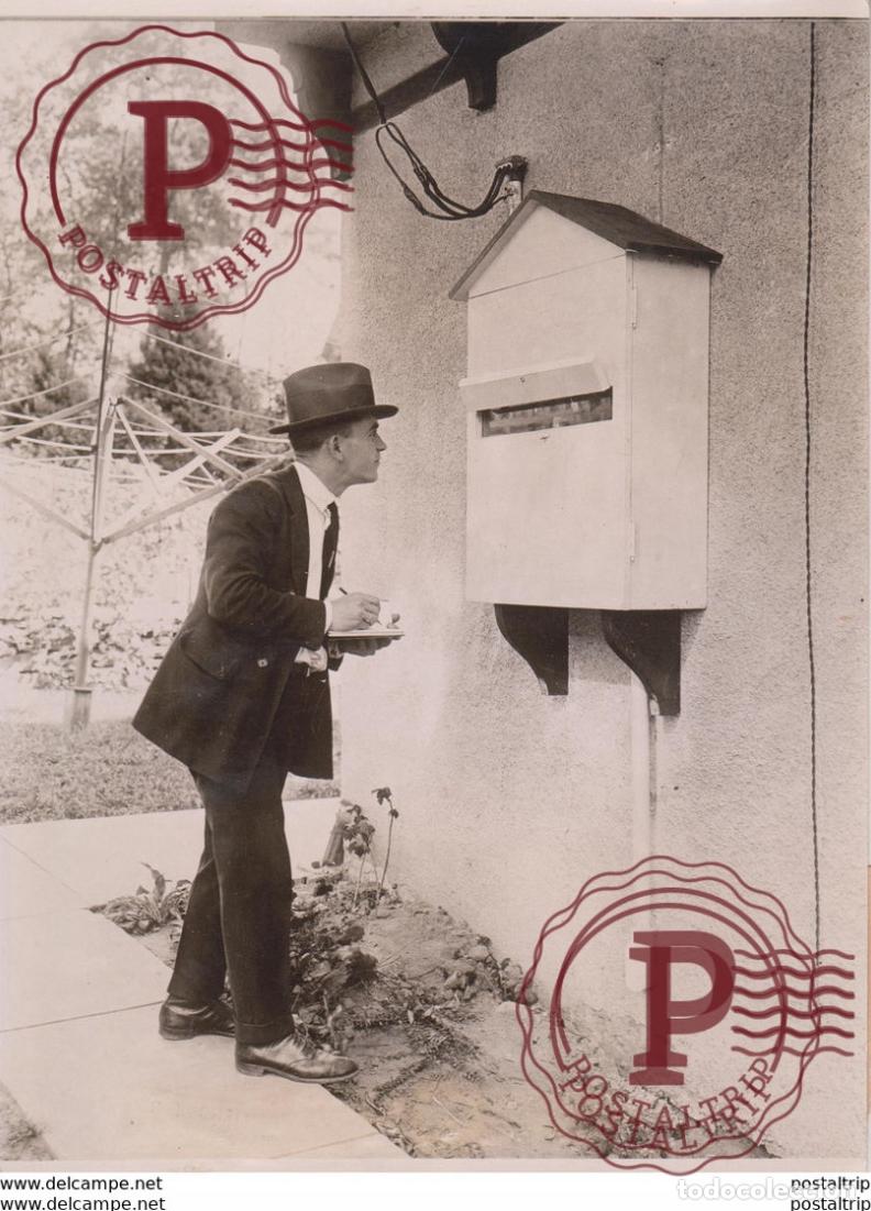 Fotografia antiga: THE HOME ELECTRICAL ELECTRICITY HOUSEHOLD METER 1922 20*15CM Fonds Victor FORBIN 1864-1947
