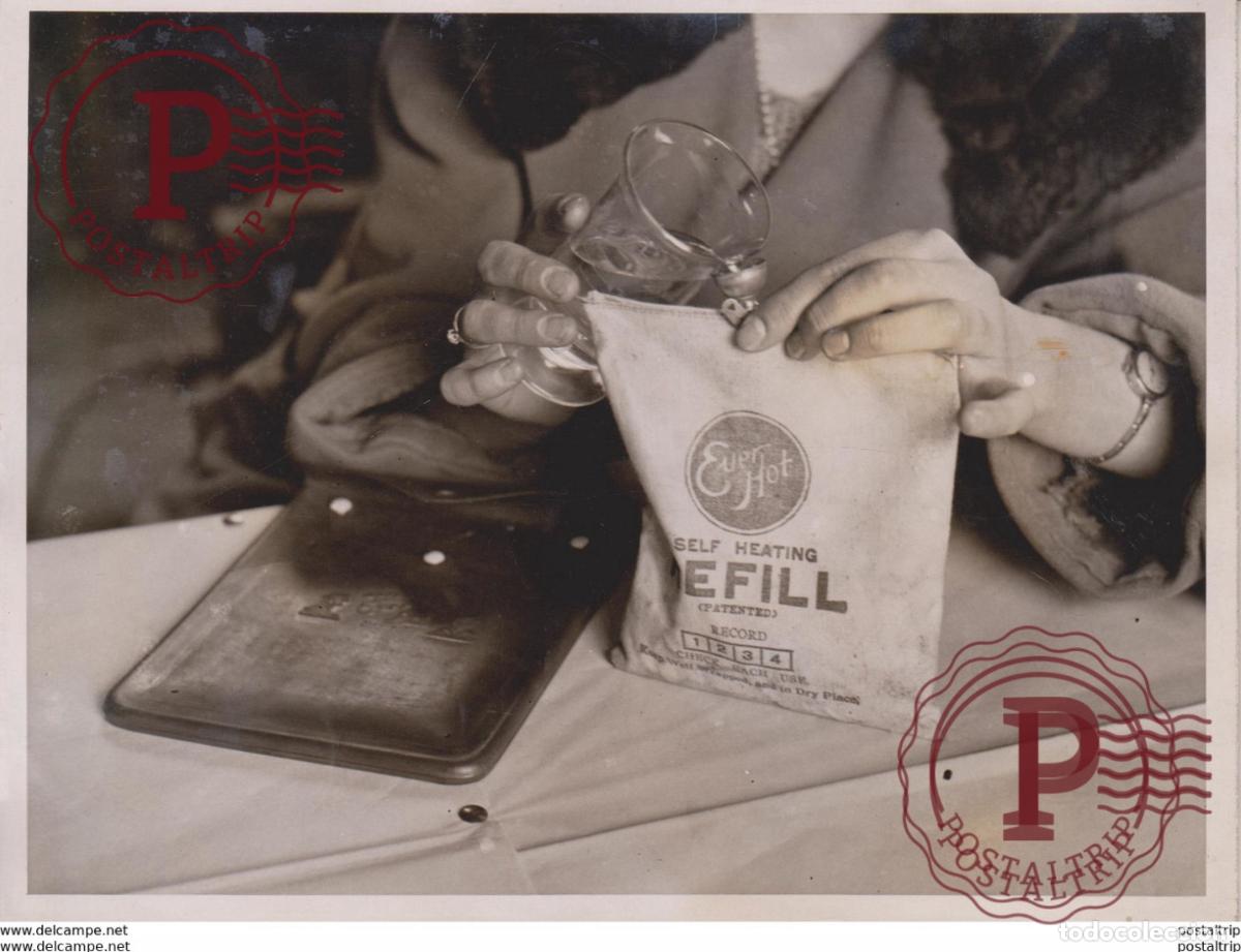 Fotografia antiga: SELF HEATING EVER HOT BAG 20*15CM Fonds Victor FORBIN 1864-1947