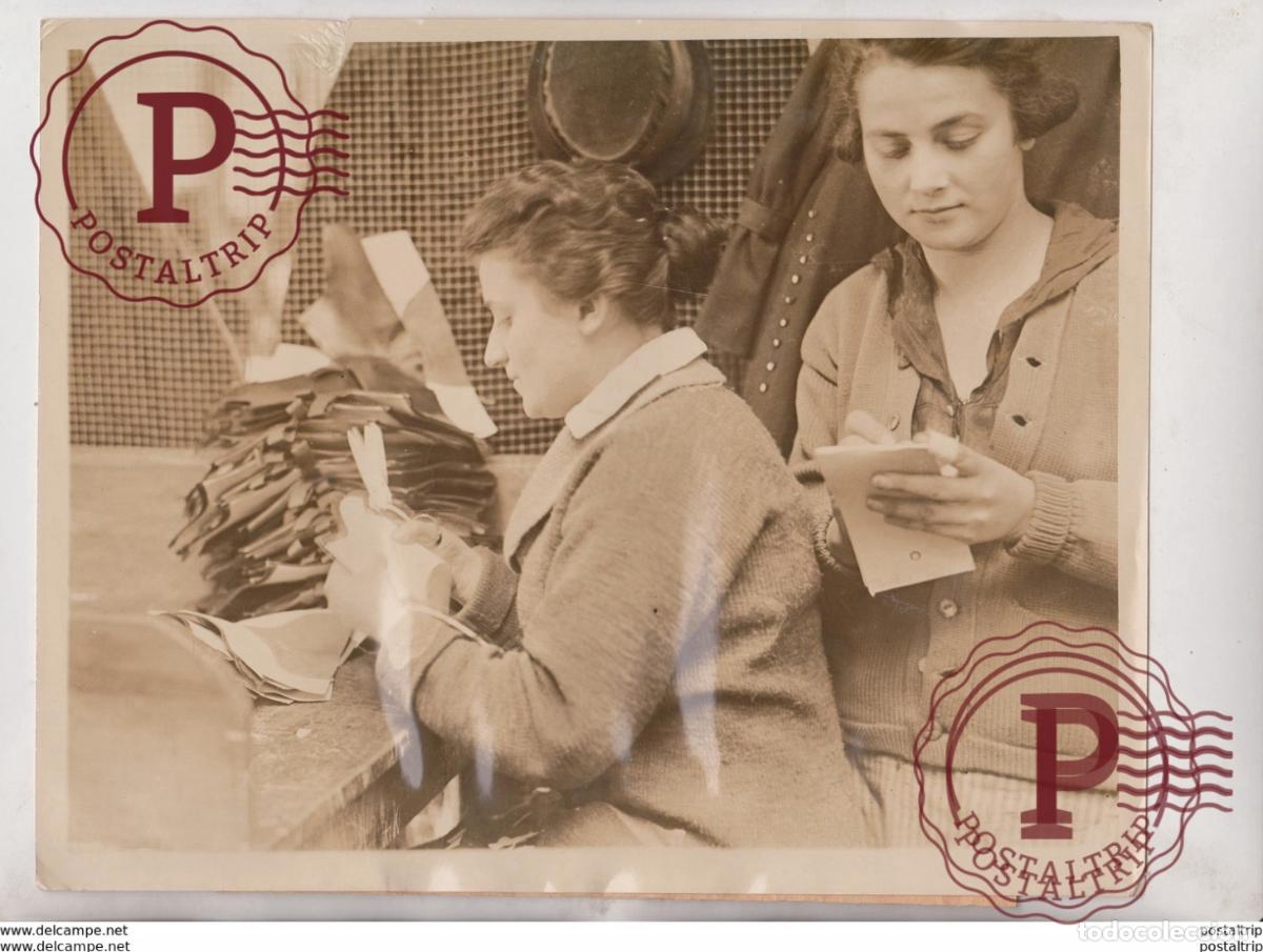 Fotografia antiga: USA SHOE FACTORY 1917 WWI FABRIQUE CHAUSSURE SHOEMAKER Schuhmacher ZAPATERO 25*20CM Fonds Victor FO