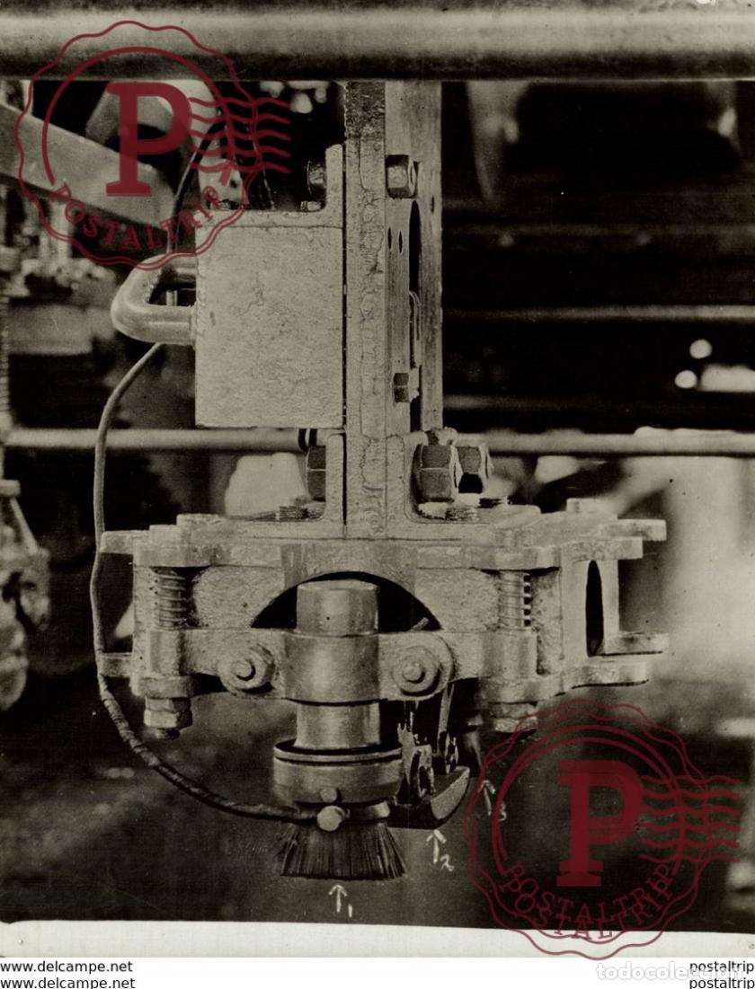 Fotograf&iacute;a antigua: RAVENS AUTOMATE SIGNALLING ENGINE RAILWAY CHEMIN DE FER EISENBAHN 21*16CM Fonds Victor FORBIN 1864-