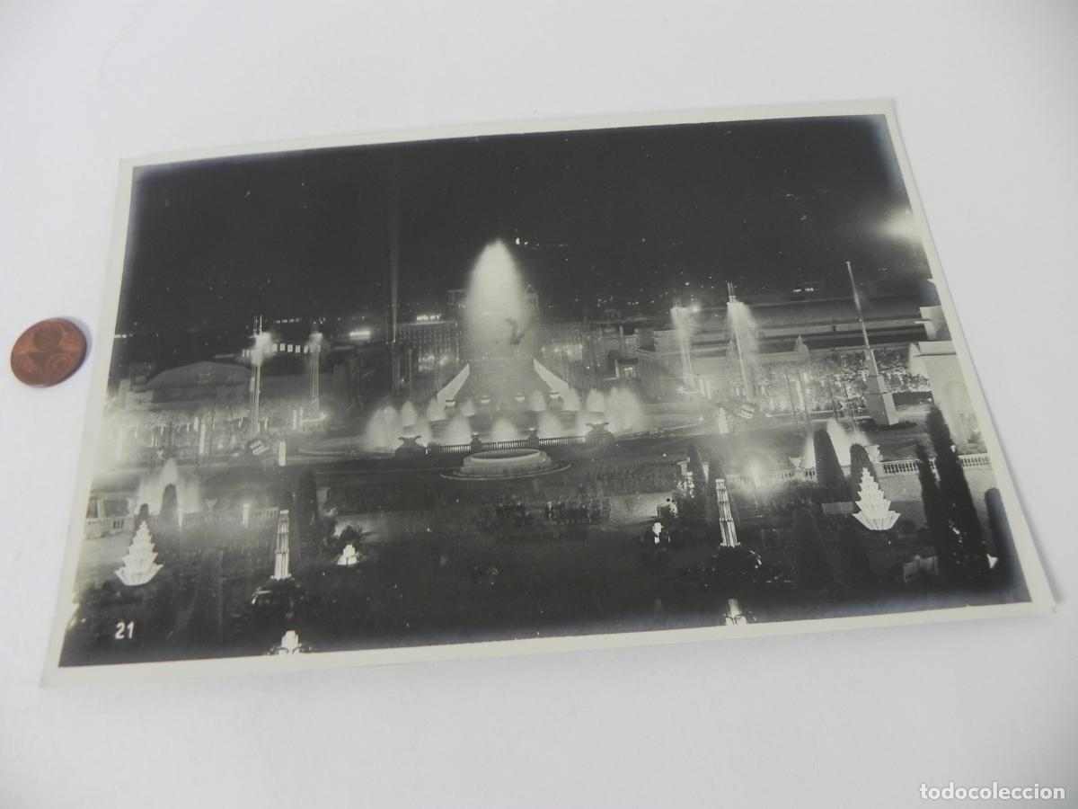 Fotograf&iacute;a antigua: L&aacute;mina Fototipia Barcelona 1929 - Fuente M&aacute;gica Montju&iuml;c Nocturna - Enric Barba - Serie N&ordm; 21