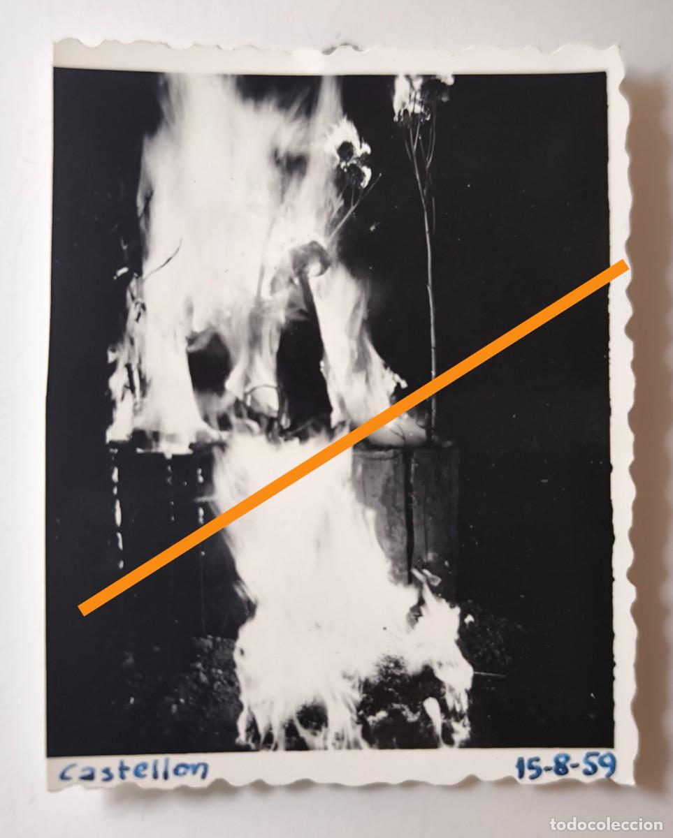 Alte Fotografie: Antigua fotograf&iacute;a. Crem&agrave; de una falla. Castell&oacute;n. A&ntilde;os 50.