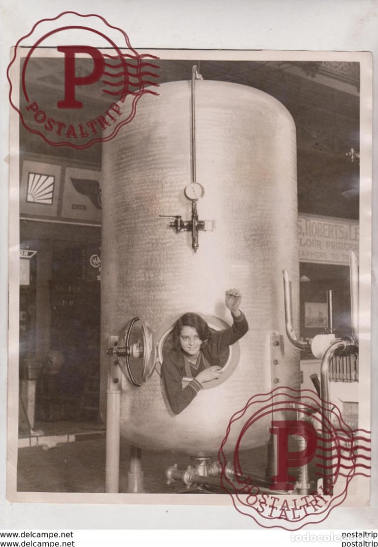 Antique Photography: BREWERS EXHIBITION 30 BARRELS OF BEER BIERE CERVEZA AGRICULTURAL HALL 25*20CM Fonds Victor FORBIN 1