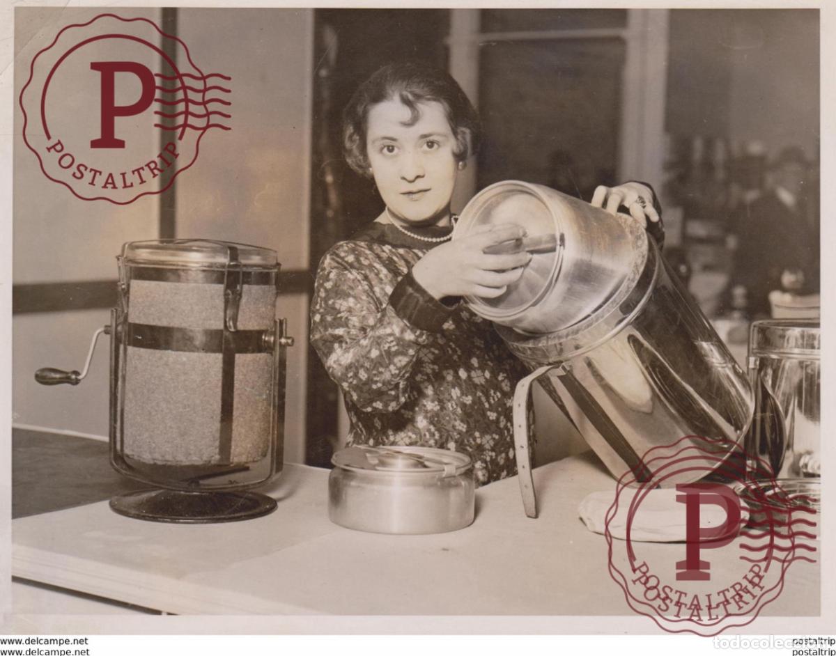 Fotografia antiga: INVENTION KEEPING FOOD WARM DOMESTIC APPLIANCES EXHIBITION AGRICULTURAL HALL 20*15CM Fonds Victor FO