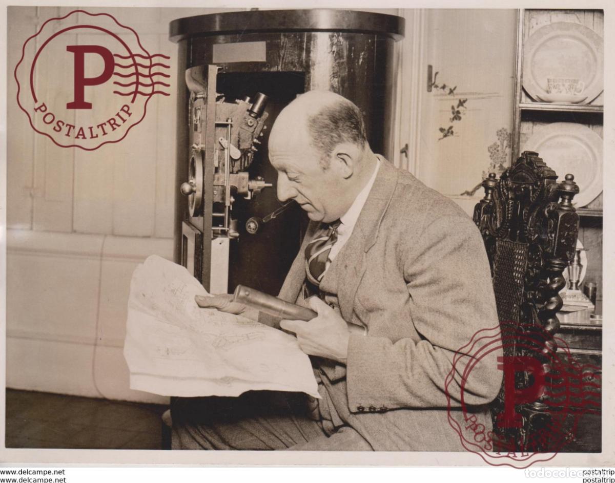 Fotografia antiga: A POSTBOX THAT WILL DO AWAY WITH STAMPS AUTOMATICALLY FRANKS LETTERS MR WILKINSON 20*15CM Fonds Vict