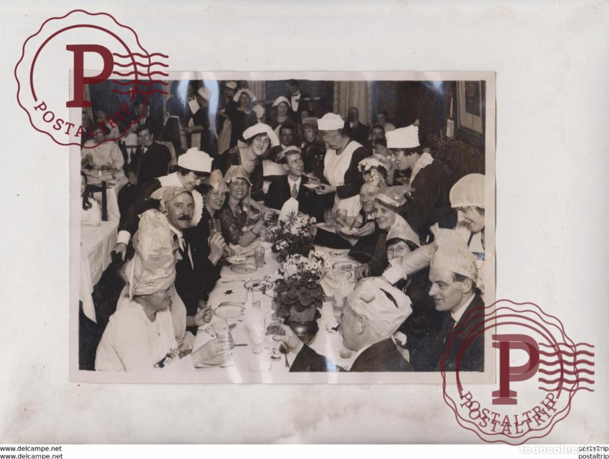 Antique Photography: TOPSY TURVEY AT MATLOCK ROCKSIDE HYDRO MATLOCK TEMPORARY WAITERS 20*15CM Fonds Victor FORBIN 1864-1