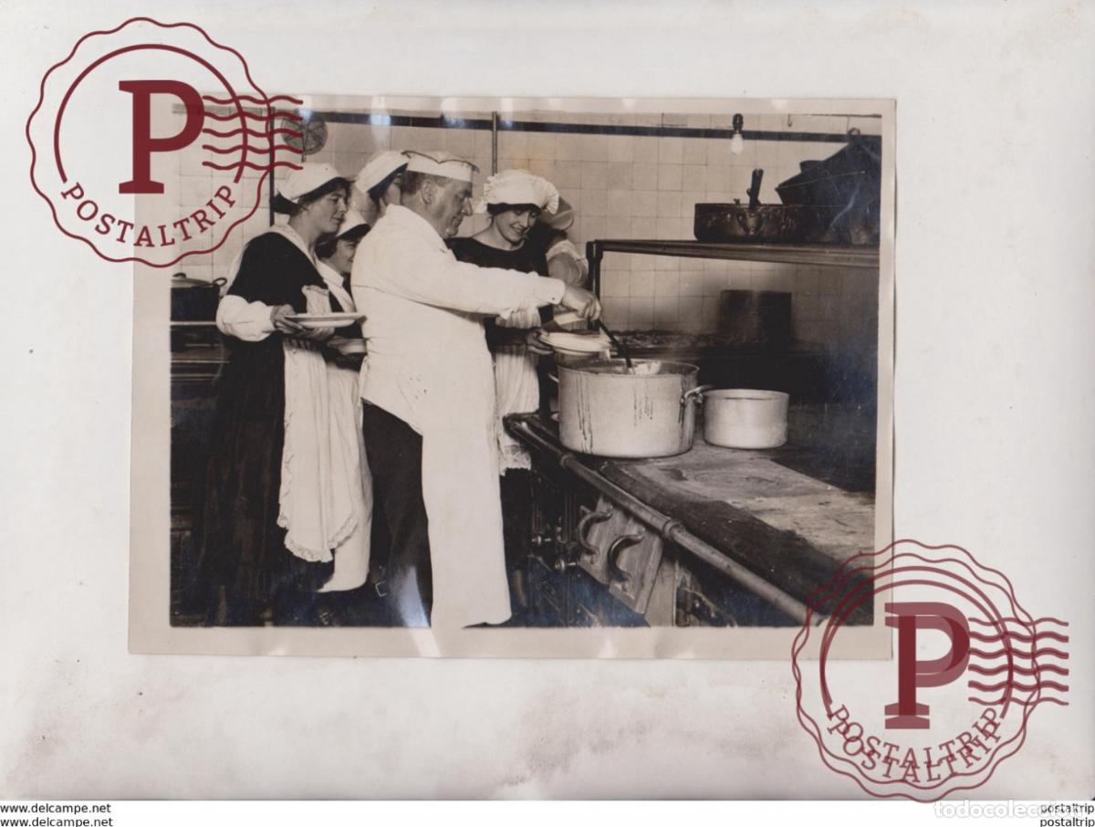 Antique Photography: TOPSY TURVEY AT MATLOCK ROCKSIDE HYDRO MATLOCK TEMPORARY WAITERS 20*15CM Fonds Victor FORBIN 1864-1