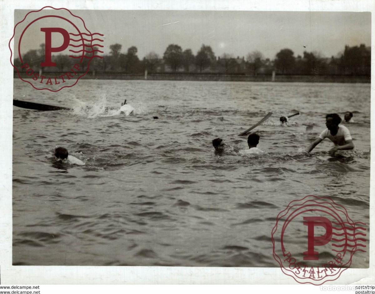 Fotograf&iacute;a antigua: NATACI&Oacute;N SWIMMING 21*16CM Fonds Victor FORBIN 1864-1947