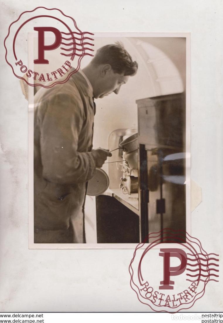 Fotograf&iacute;a antigua: WORLDS LARGEST SEAPLANE WORLD LARGEST ROCHESTER 15 PASSENGERS BRISTOL JUPITER 20*15CM Fonds Victor