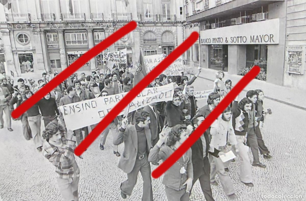 Fotograf&iacute;a antigua: REVOLU&Ccedil;&Atilde;O DOS CRAVOS PORTUGAL 1974 &ndash; REVOLUCI&Oacute;N DE LOS CLAVELES -NEGATIVO ORIGINAL DE CELULOIDE