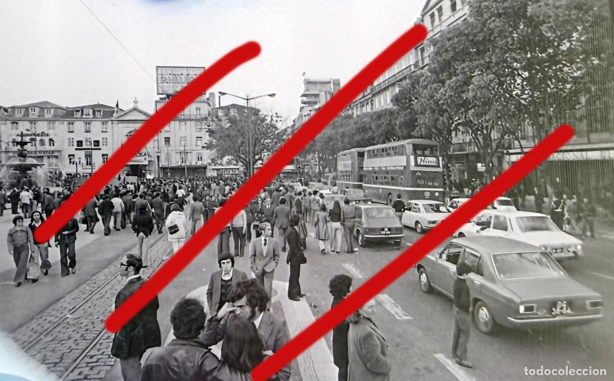 Fotograf&iacute;a antigua: REVOLU&Ccedil;&Atilde;O DOS CRAVOS PORTUGAL 1974 &ndash; REVOLUCI&Oacute;N DE LOS CLAVELES -NEGATIVO ORIGINAL DE CELULOIDE