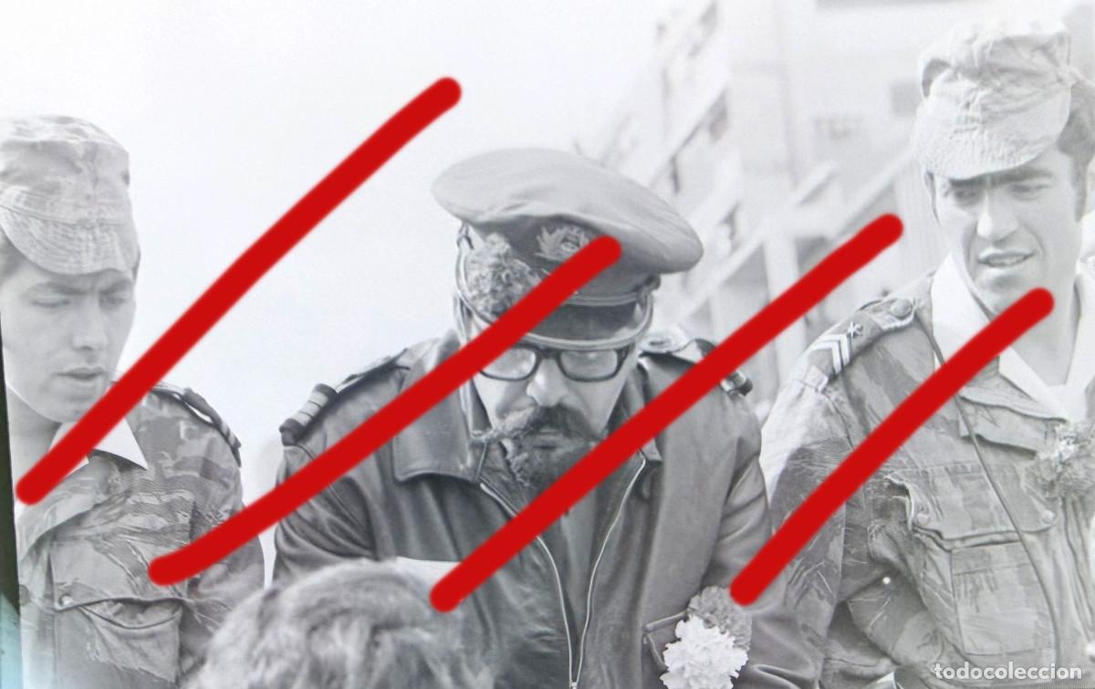 Fotograf&iacute;a antigua: Revoluci&oacute;n de los Claveles Portugal - NEGATIVO DE CELULOIDE - A Revolu&ccedil;&atilde;o dos Cravos