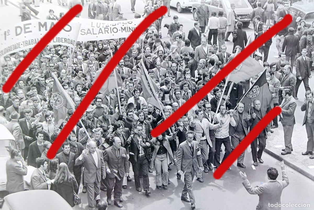 Alte Fotografie: Revoluci&oacute;n de los Claveles Portugal - NEGATIVO DE CELULOIDE - A Revolu&ccedil;&atilde;o dos Cravos