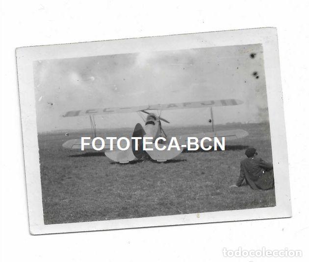 Fotograf&iacute;a antigua: FOTO ORIGINAL AVION BIPLANO HISPANO SUIZA HS-34 MATRICULA EC-AFJ AEROCLUB SABADELL A&Ntilde;O 1952 AVIACION