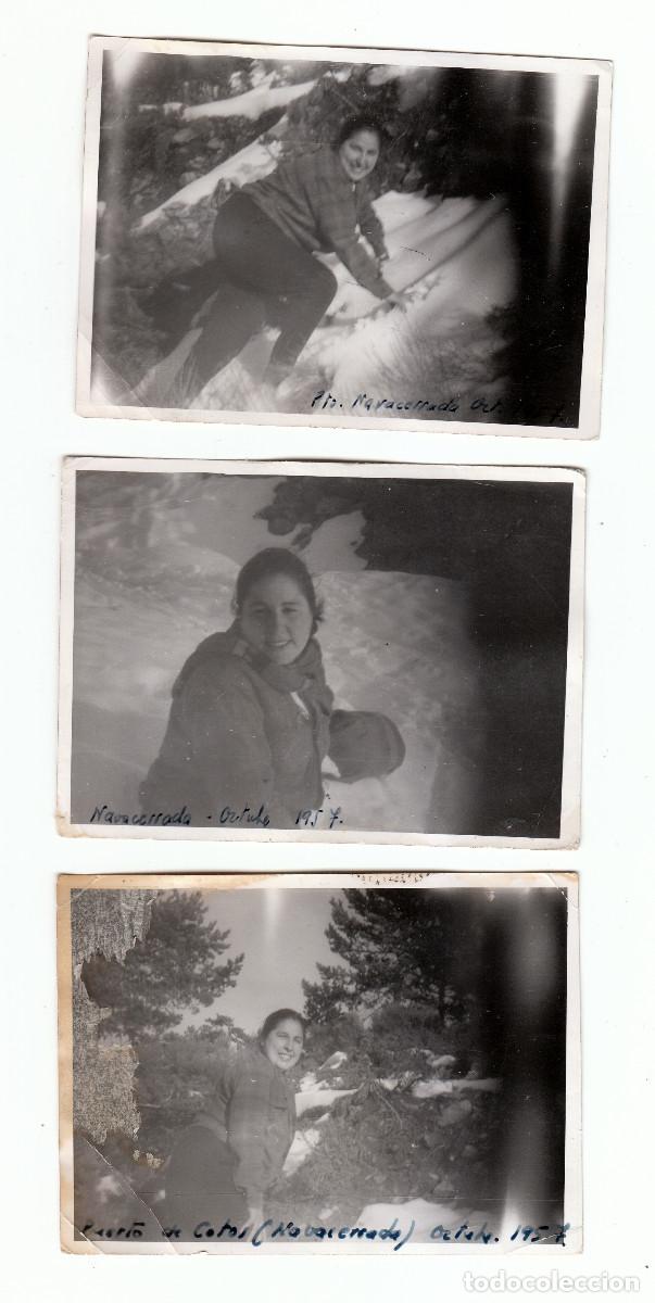 Fotograf&iacute;a antigua: Tres fotos. Mujer jugando con la nieve. Puerto de Cotos, Navacerrada. A&ntilde;os 50 pc