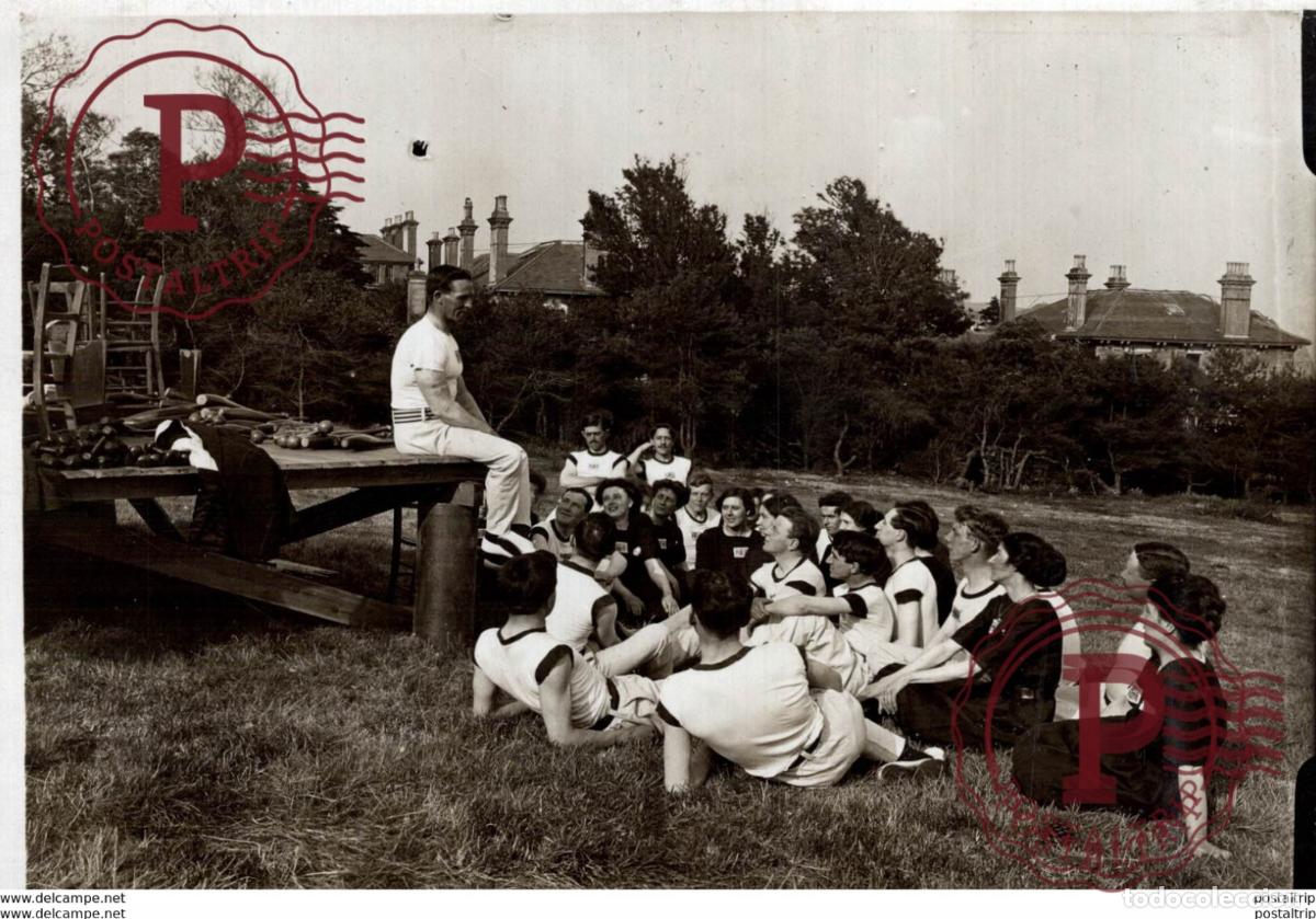 Fotografia antiga: HASTINGS PHYSICAL CULTURE 16*12CM Fonds Victor FORBIN 1864-1947