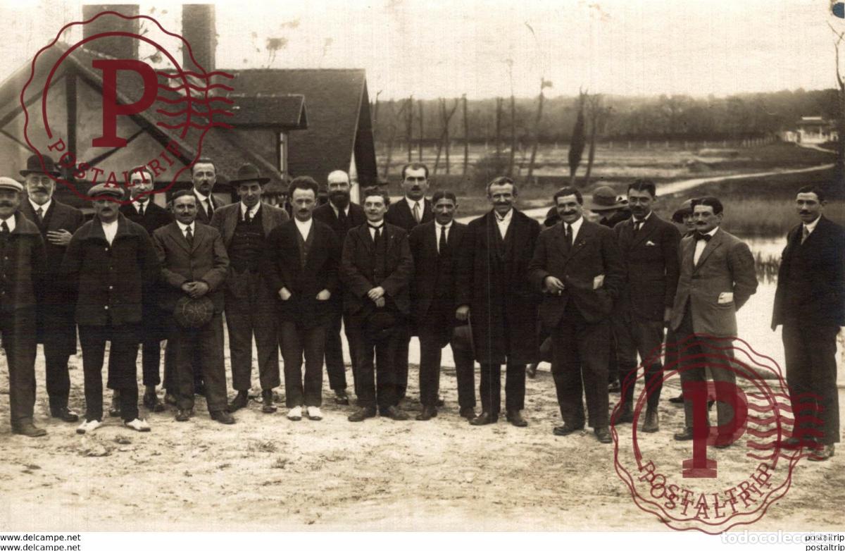 Fotografia antiga: CROSS DES V&Eacute;T&Eacute;RANS DE LA F. G.S.R.F LES CONCURRENTS 16*12CM Fonds Victor FORBIN 1864-1947