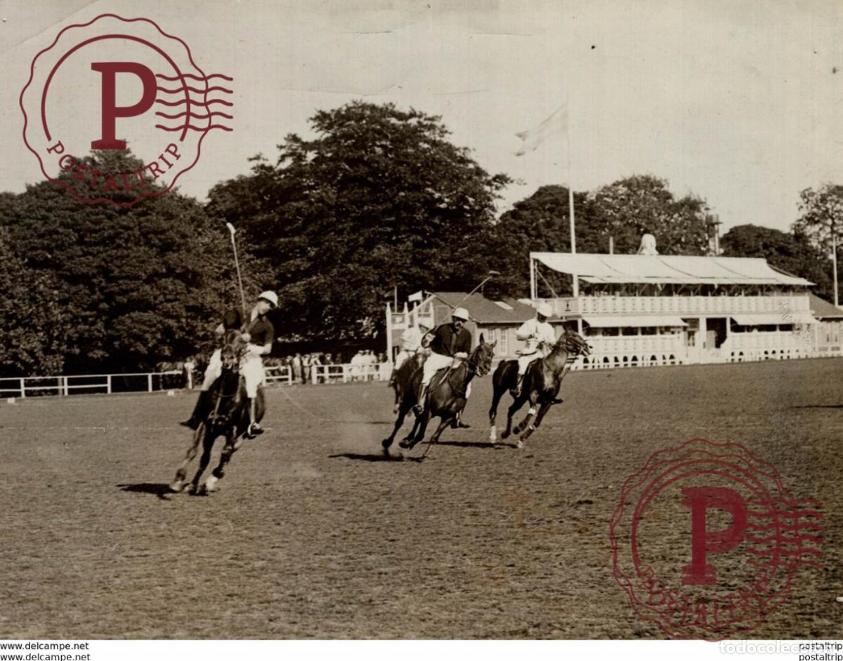 Fotografia antiga: KING ALFONSO PLAYING POLO HORSES CHEVAL +++- 21*16CM&nbsp;Fonds Victor FORBIN 1864-1947