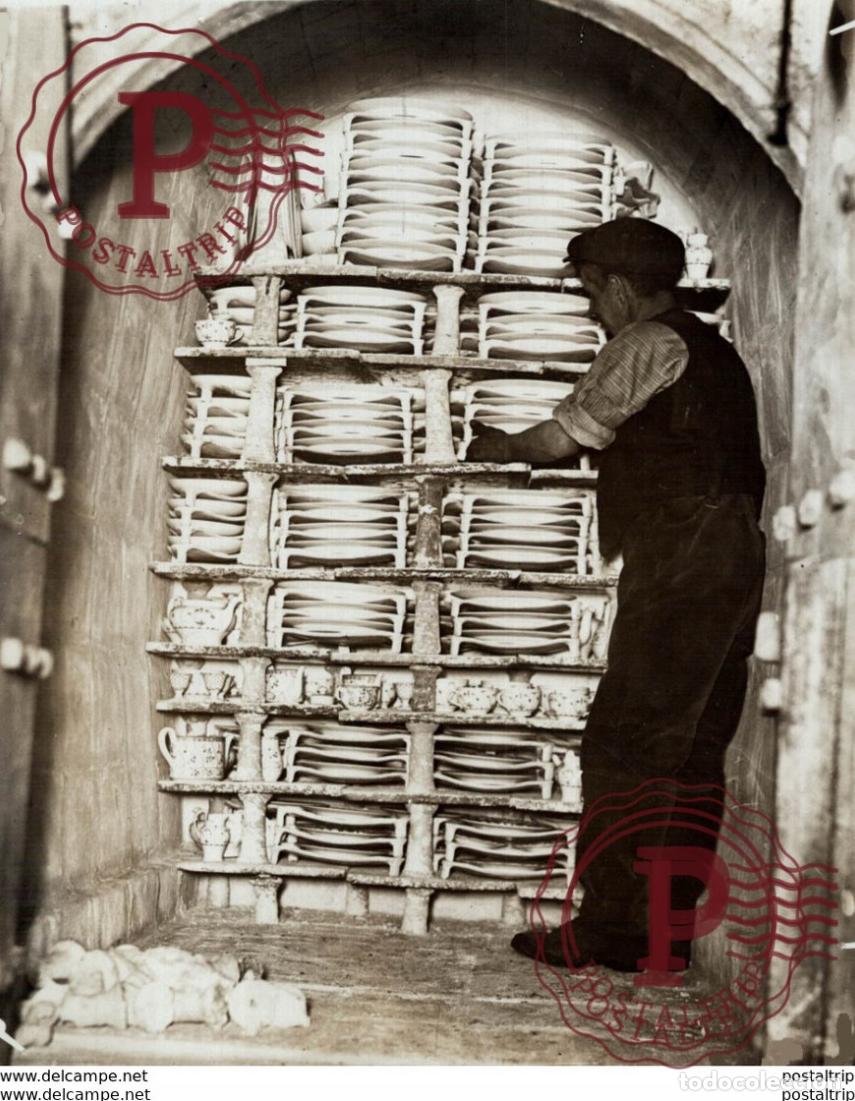 Fotografia antica: POTTERY MAKING +- 20*15CM&nbsp;Fonds Victor FORBIN 1864-1947