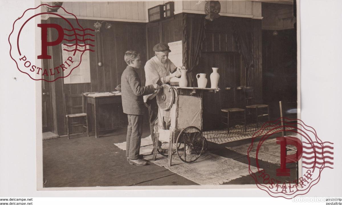 Alte Fotografie: POTTER AND HIS WHEEL +- 16*12CM&nbsp;Fonds Victor FORBIN 1864-1947