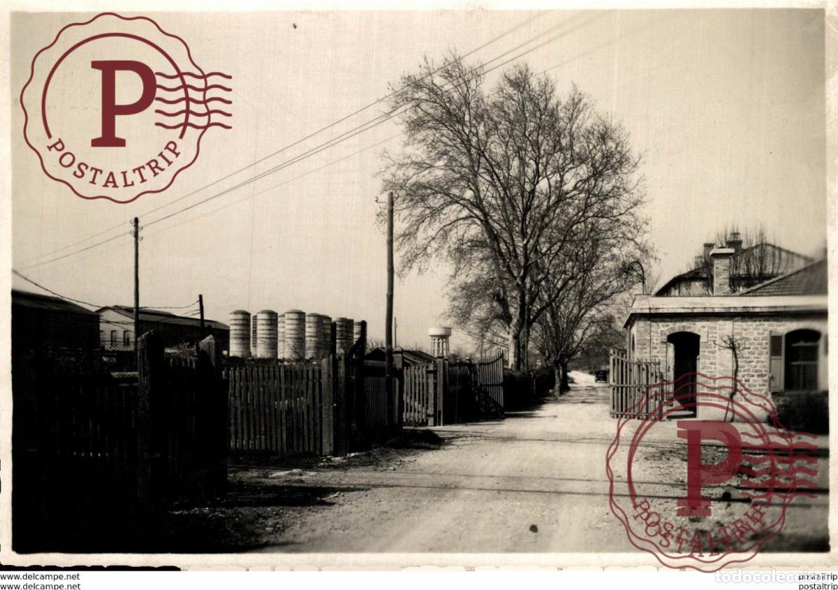 Fotografia antiga: ENTR&Eacute;E INT&Eacute;RIEURE DE LUSINE BAT C 16*12CM Fonds Victor FORBIN 1864-1947