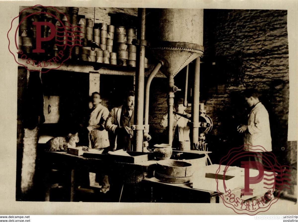 Fotografia antiga: THE ROYAL MINT THE DIE HARDENING ROOM Numism&aacute;tica numismatica numismatics 20*15CM Fonds Victor FOR