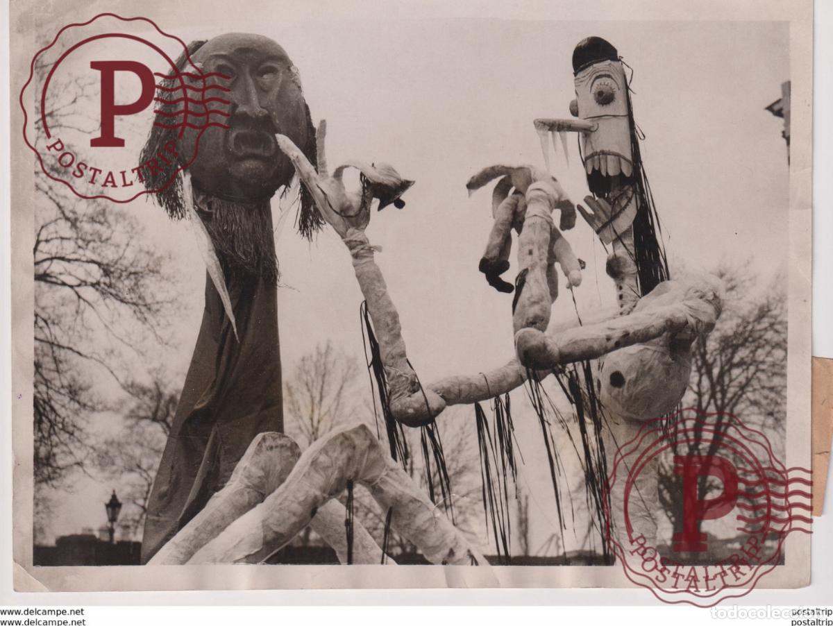 Alte Fotografie: ALL READY FOR THE CHELSEA ARTS BALL CARNAVAL AEGIR RAN GOD OF THE SEAS ALBERTO HAL 20*15CM Fonds Vic