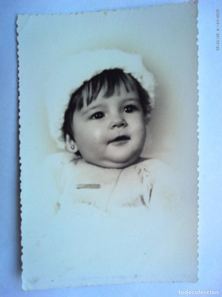Alte Fotografie: PRECIOSA FOTO DE ESTUDIO DE NI&Ntilde;A CON GORRITO . DE BIEDMA , SEVILLA